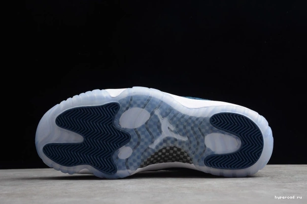 Snakeskin Navy Blue 11 CD6846-102 Low Jordan Air 0703
